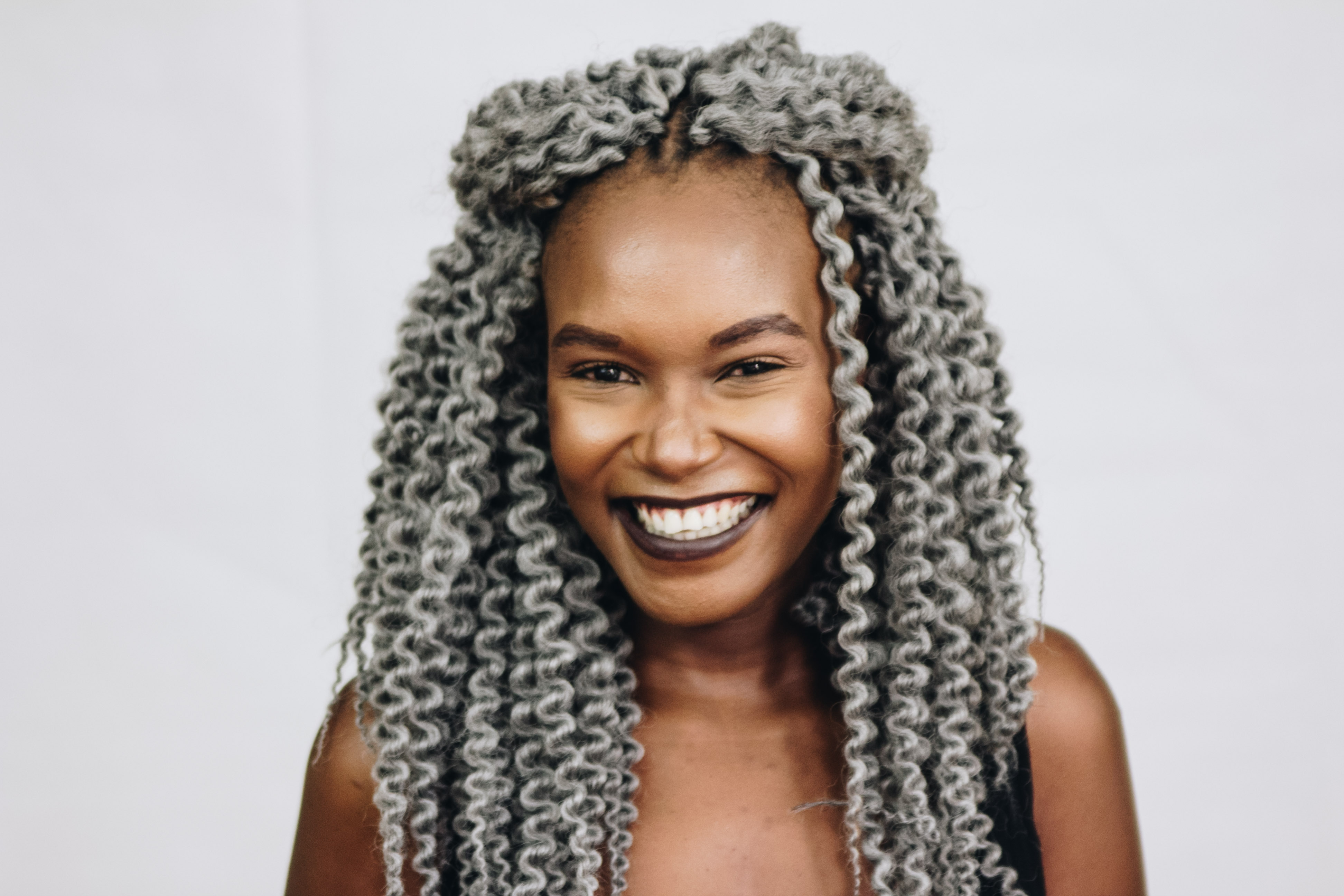 Blue Grey Curly Hair: How to Choose the Right Shade for Your Skin Tone - wide 6